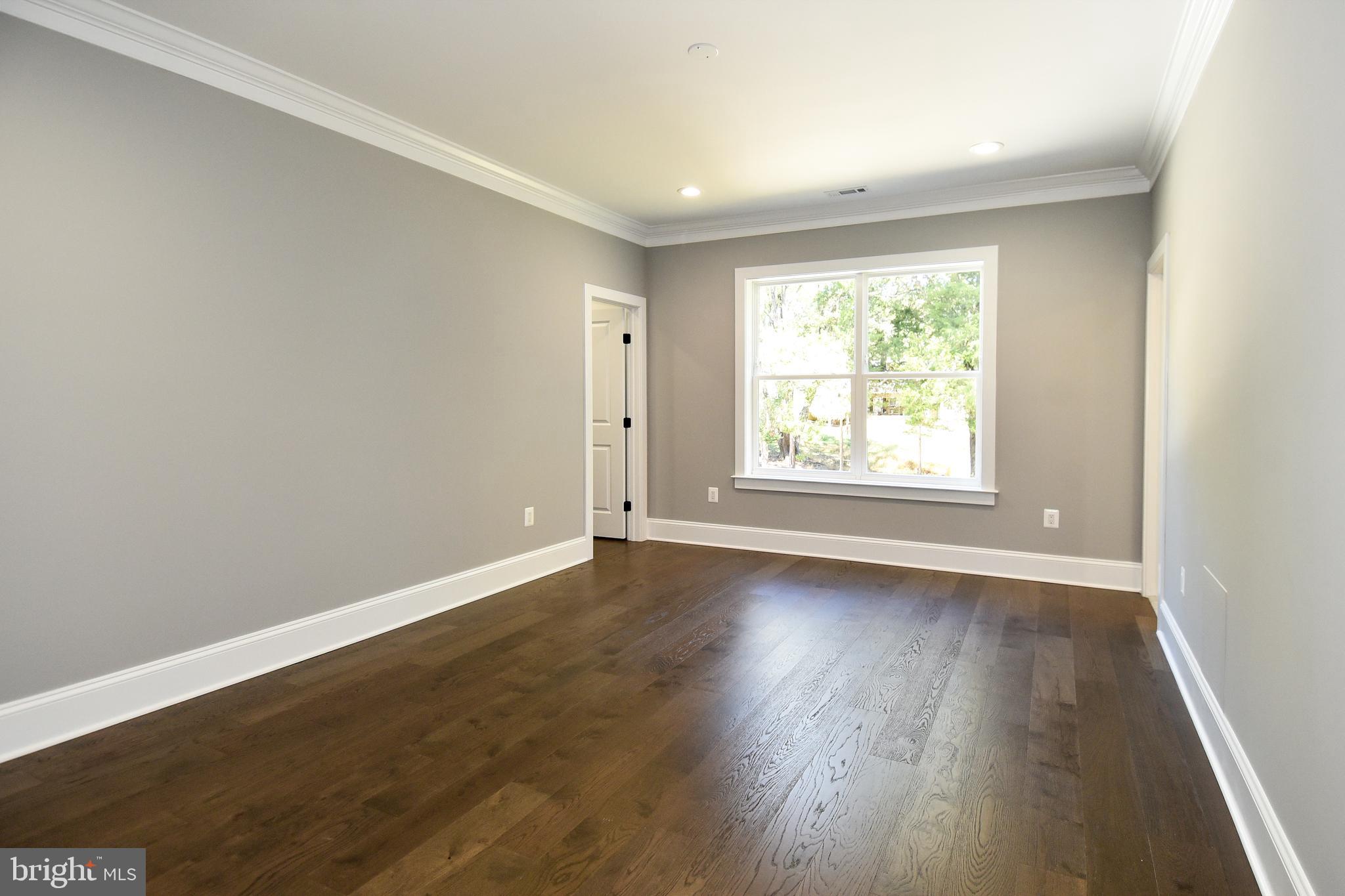 STAFFORD HEIGHTS - Residential