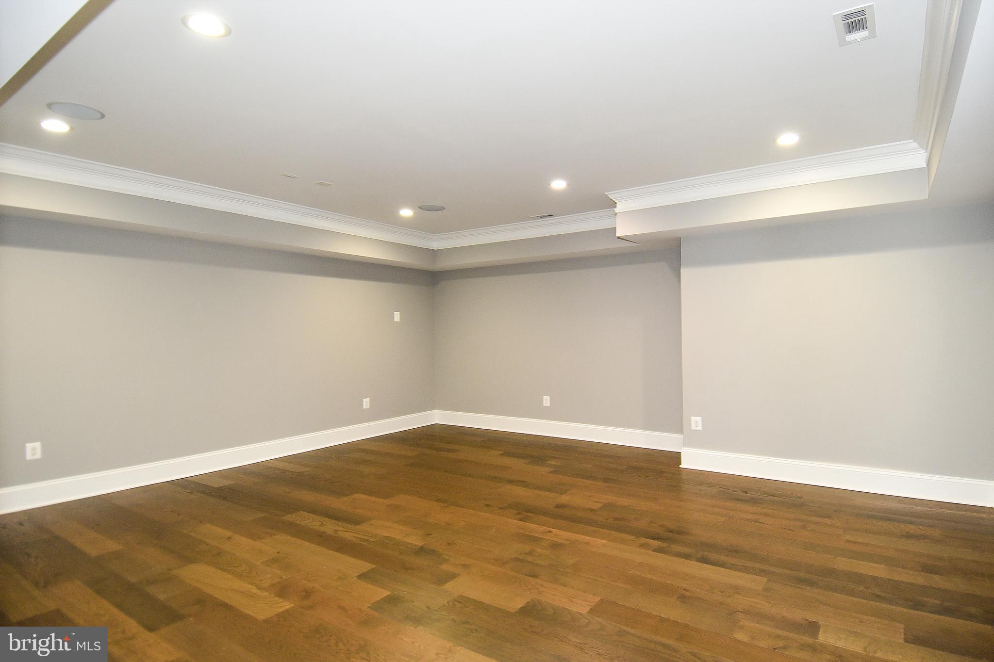 STAFFORD HEIGHTS - Residential