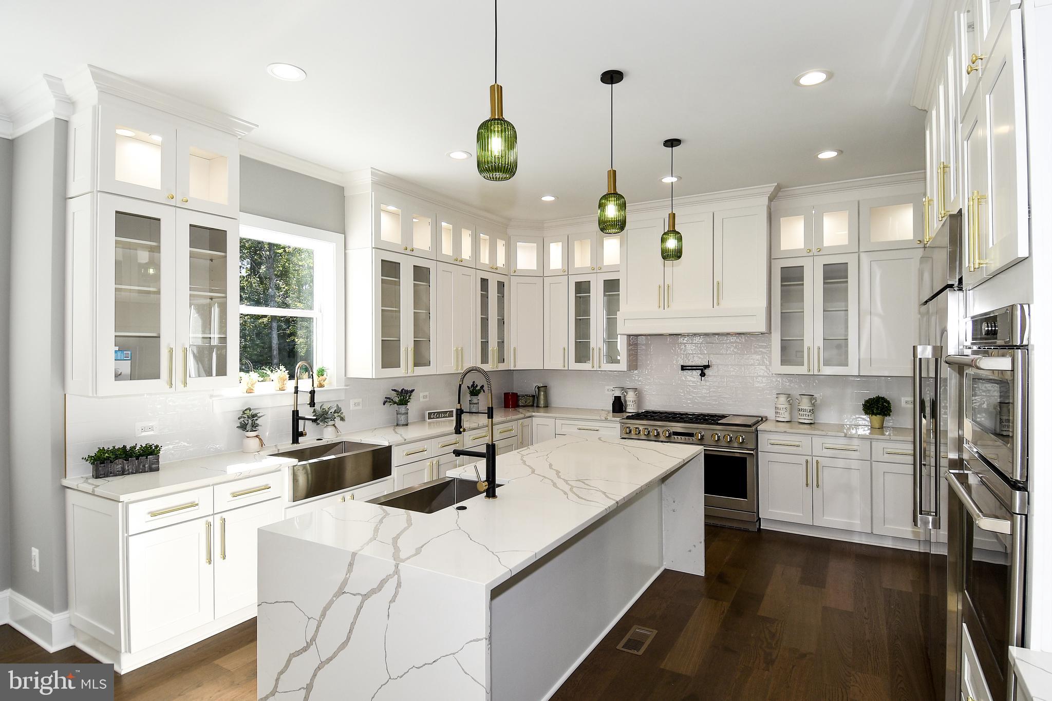 STAFFORD HEIGHTS - Residential