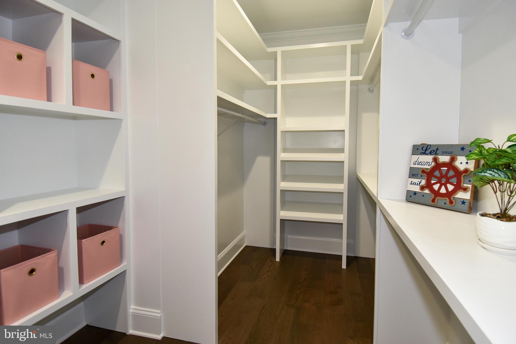 STAFFORD HEIGHTS - Residential