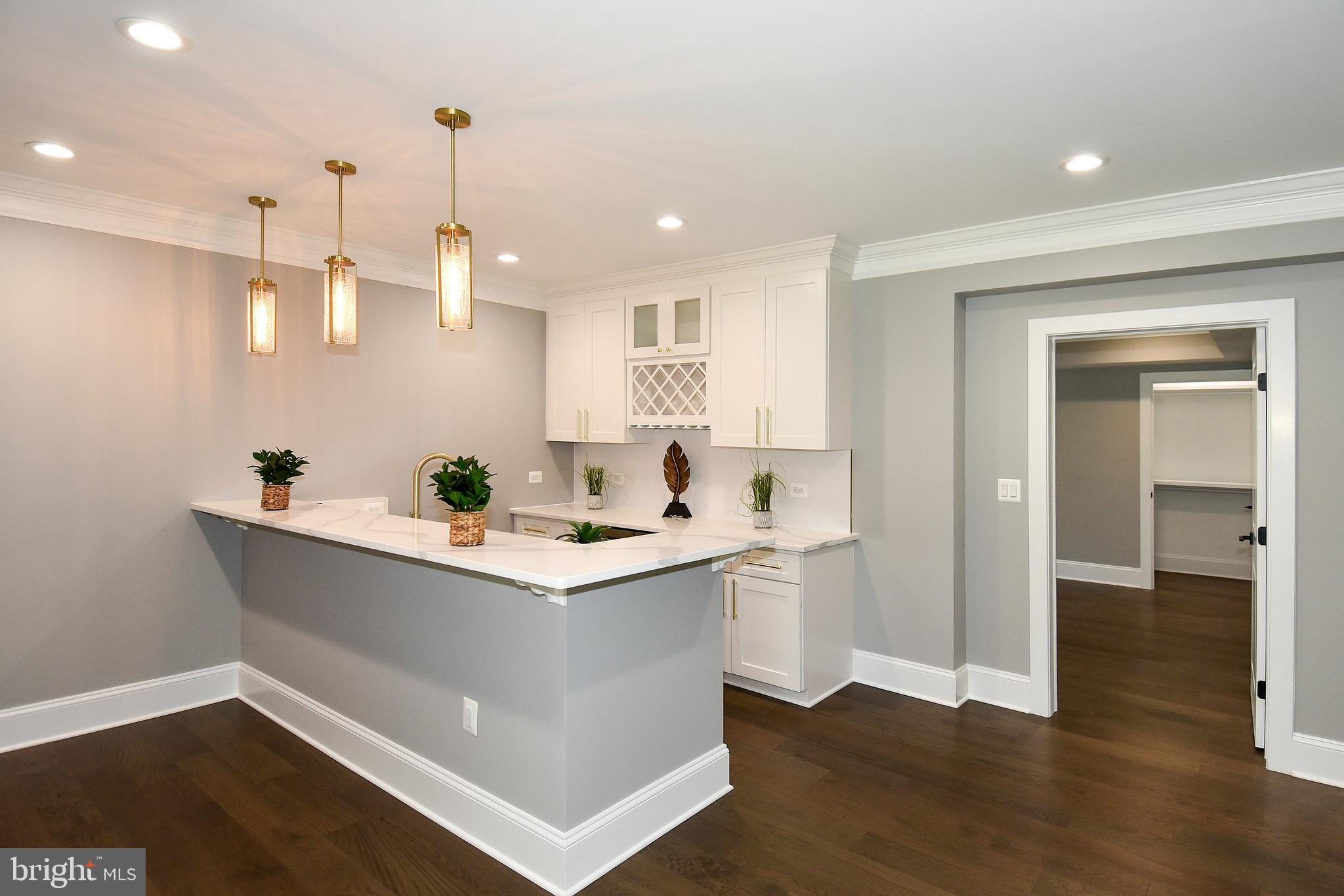 STAFFORD HEIGHTS - Residential