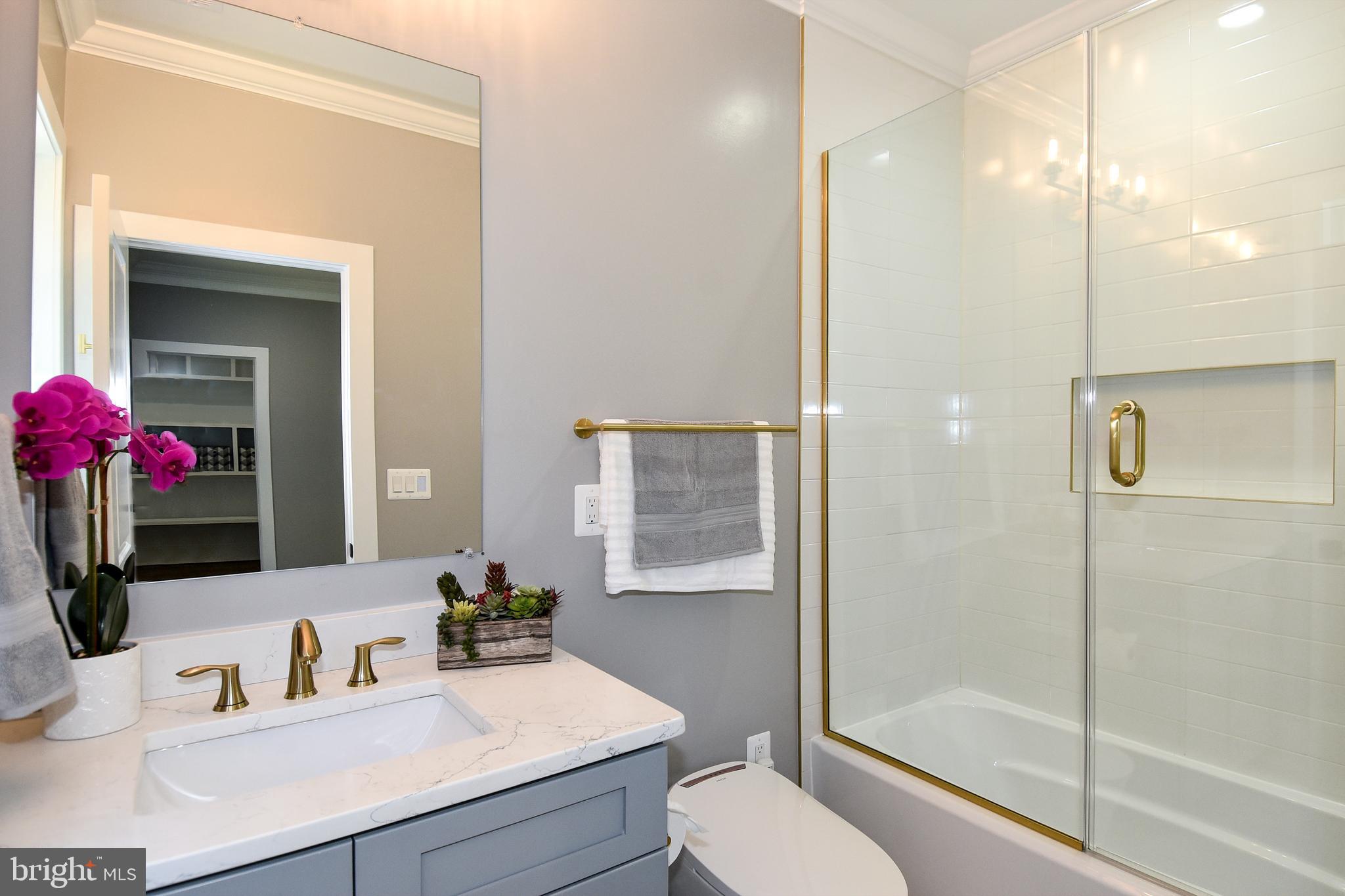 STAFFORD HEIGHTS - Residential