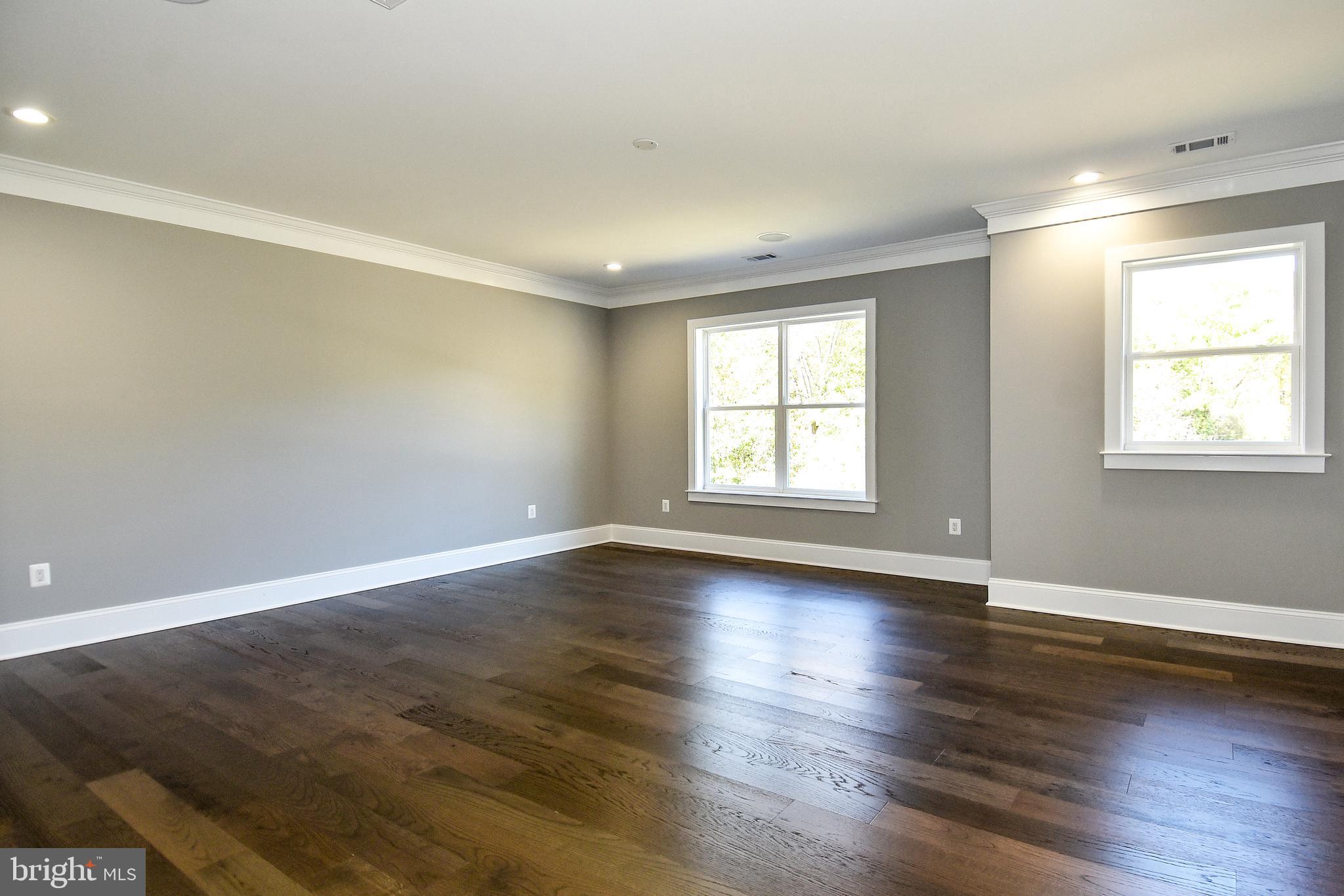 STAFFORD HEIGHTS - Residential