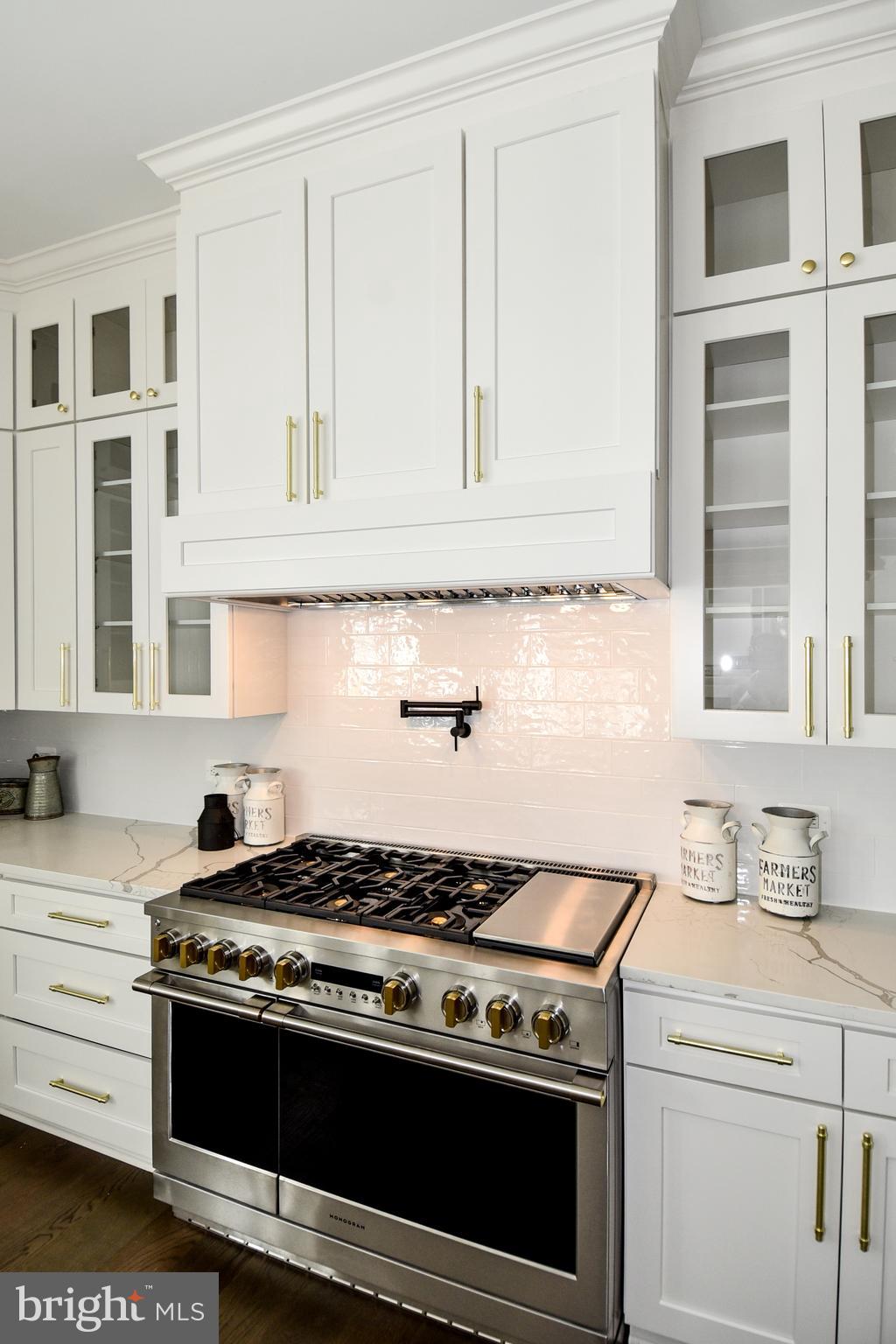 STAFFORD HEIGHTS - Residential