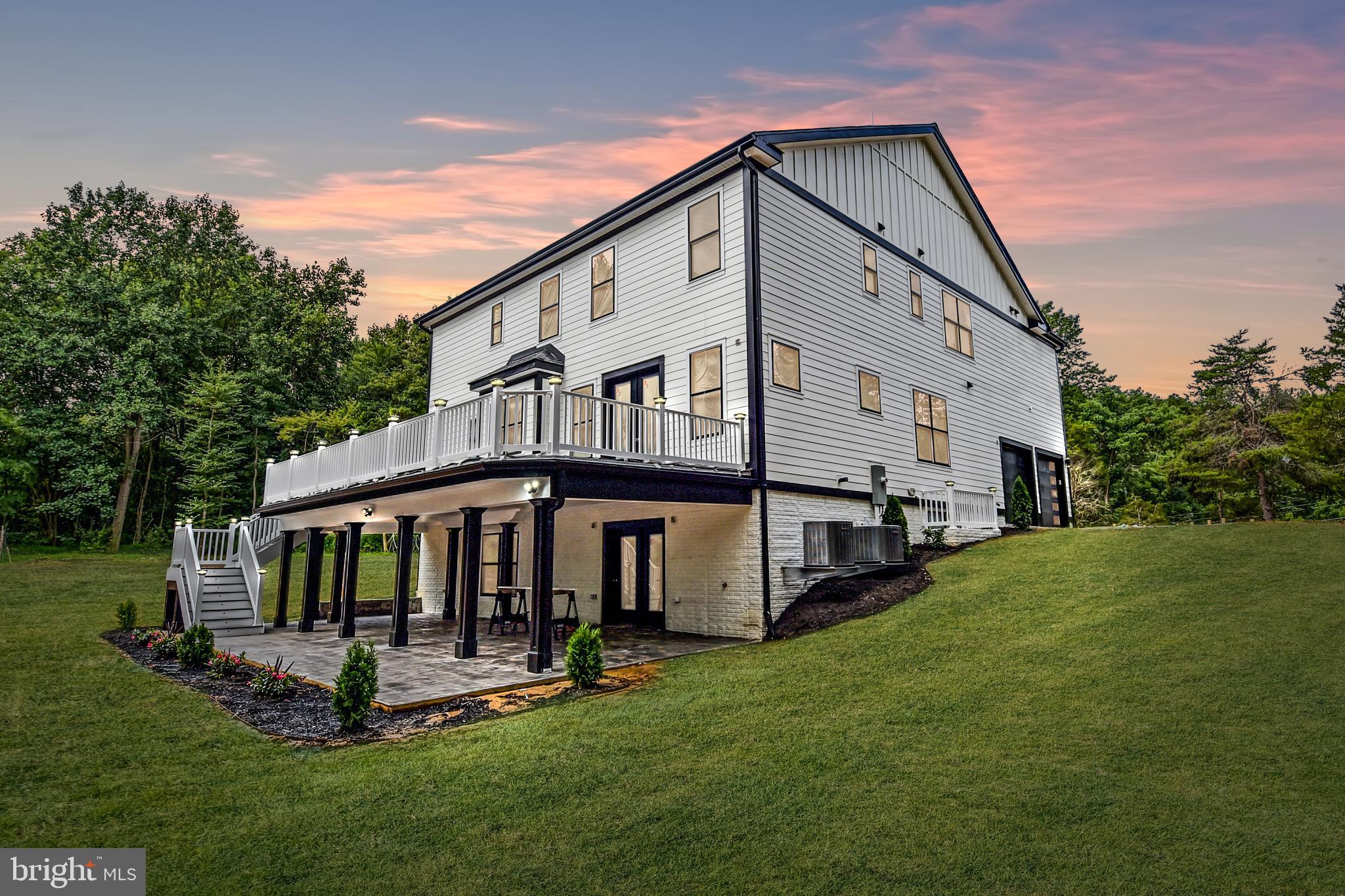 STAFFORD HEIGHTS - Residential