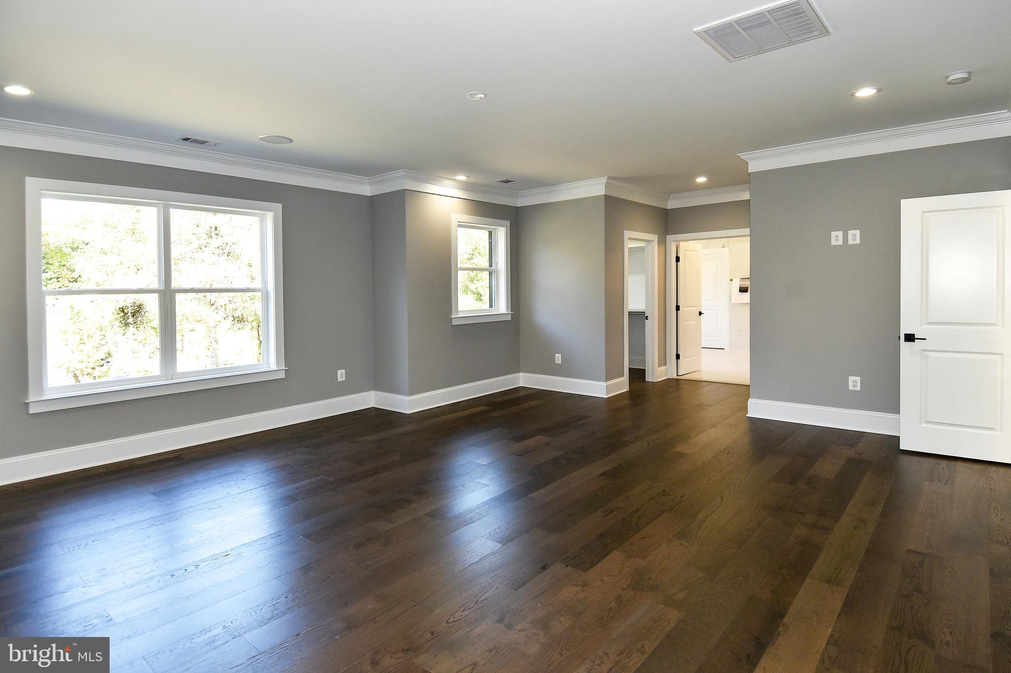 STAFFORD HEIGHTS - Residential