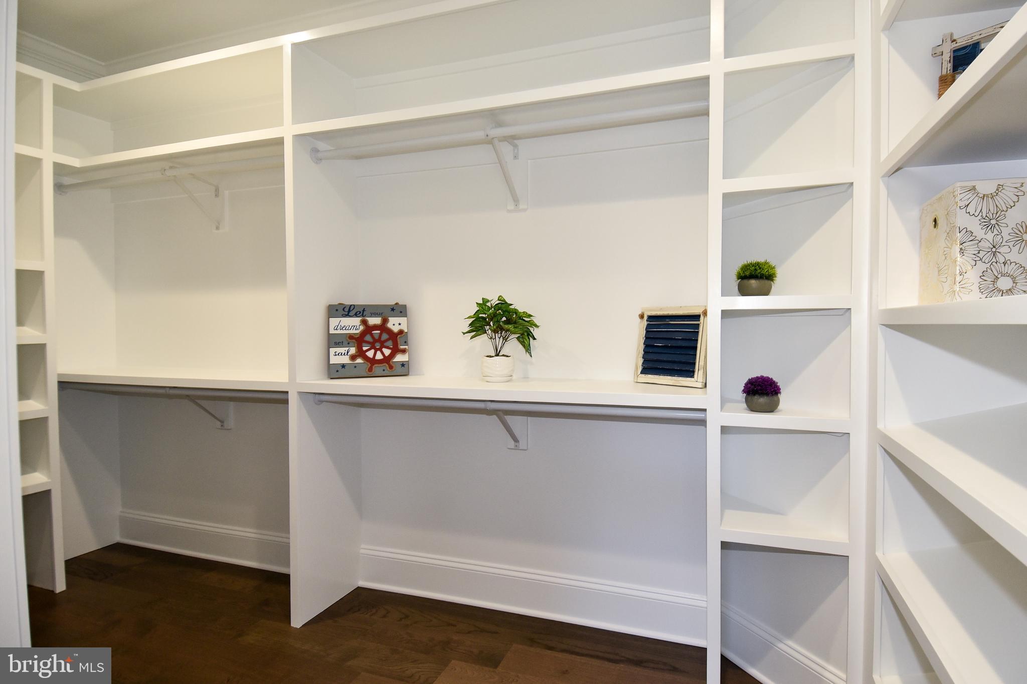 STAFFORD HEIGHTS - Residential