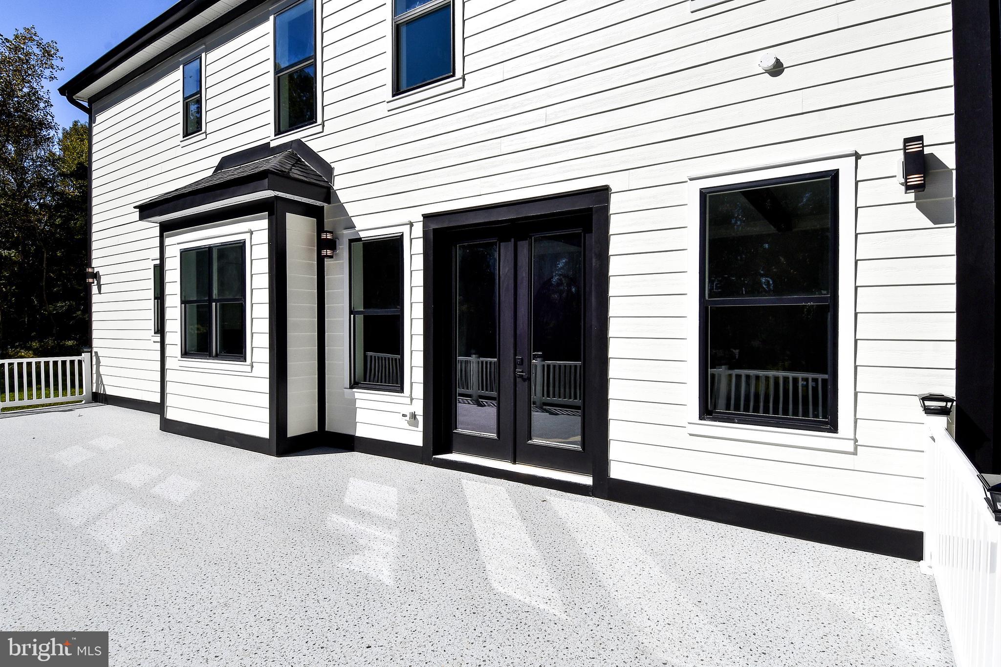 STAFFORD HEIGHTS - Residential