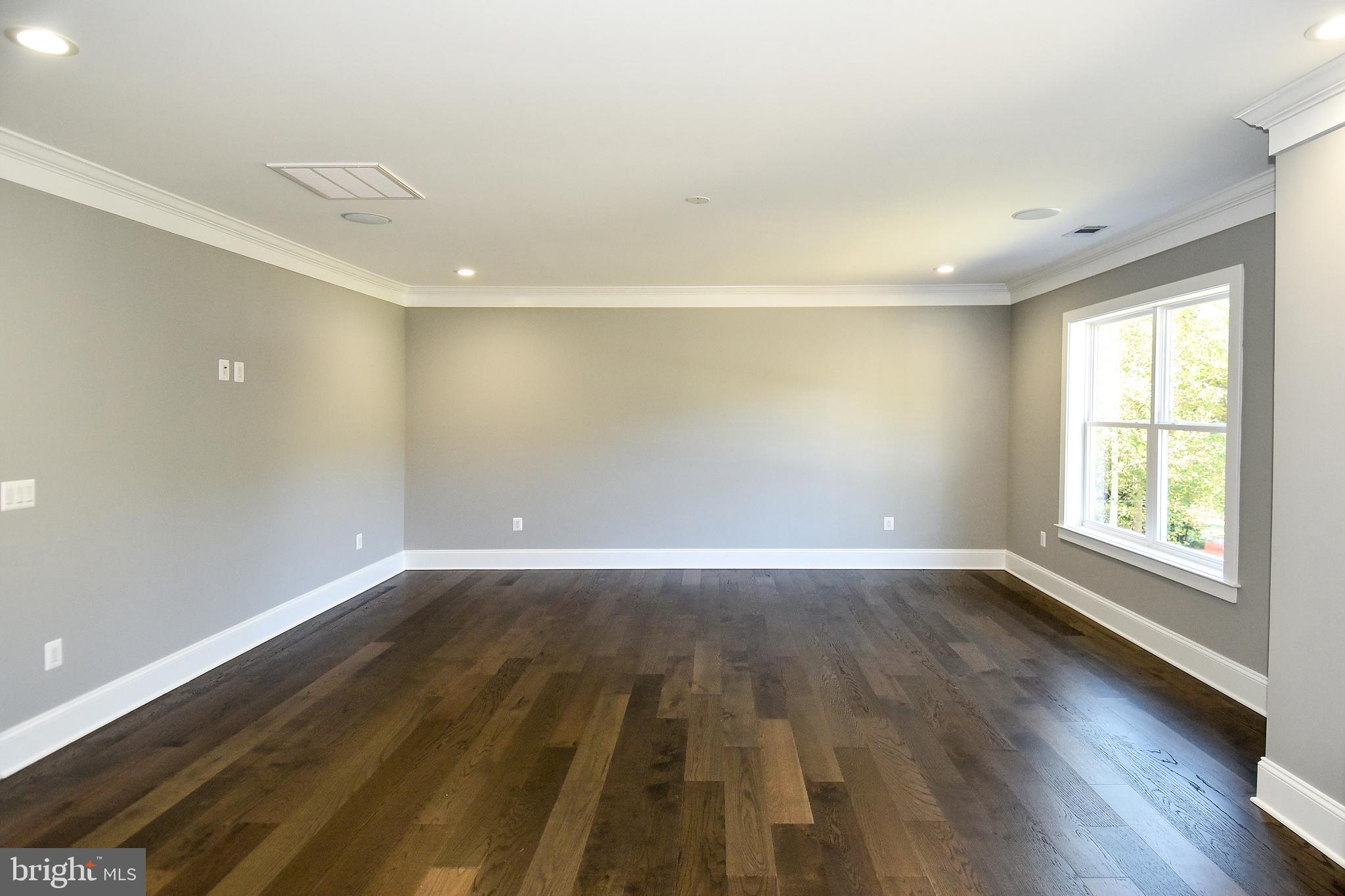 STAFFORD HEIGHTS - Residential