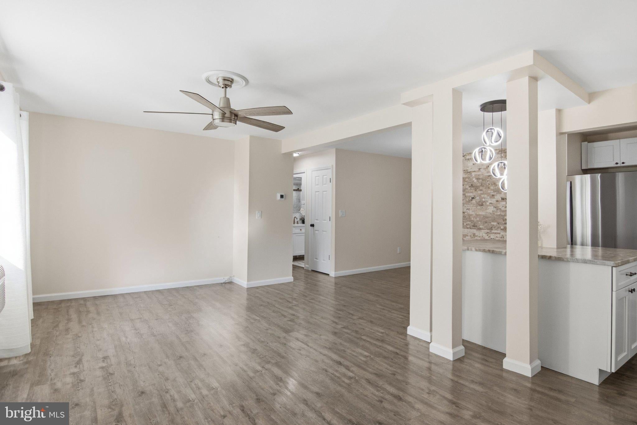903 CRICKET LANE