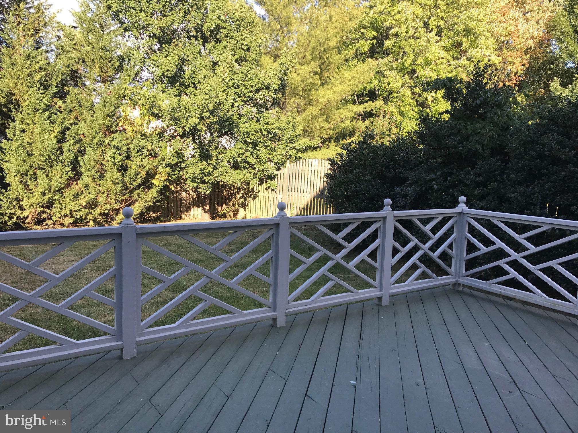 FOUR SEASONS - Residential Lease