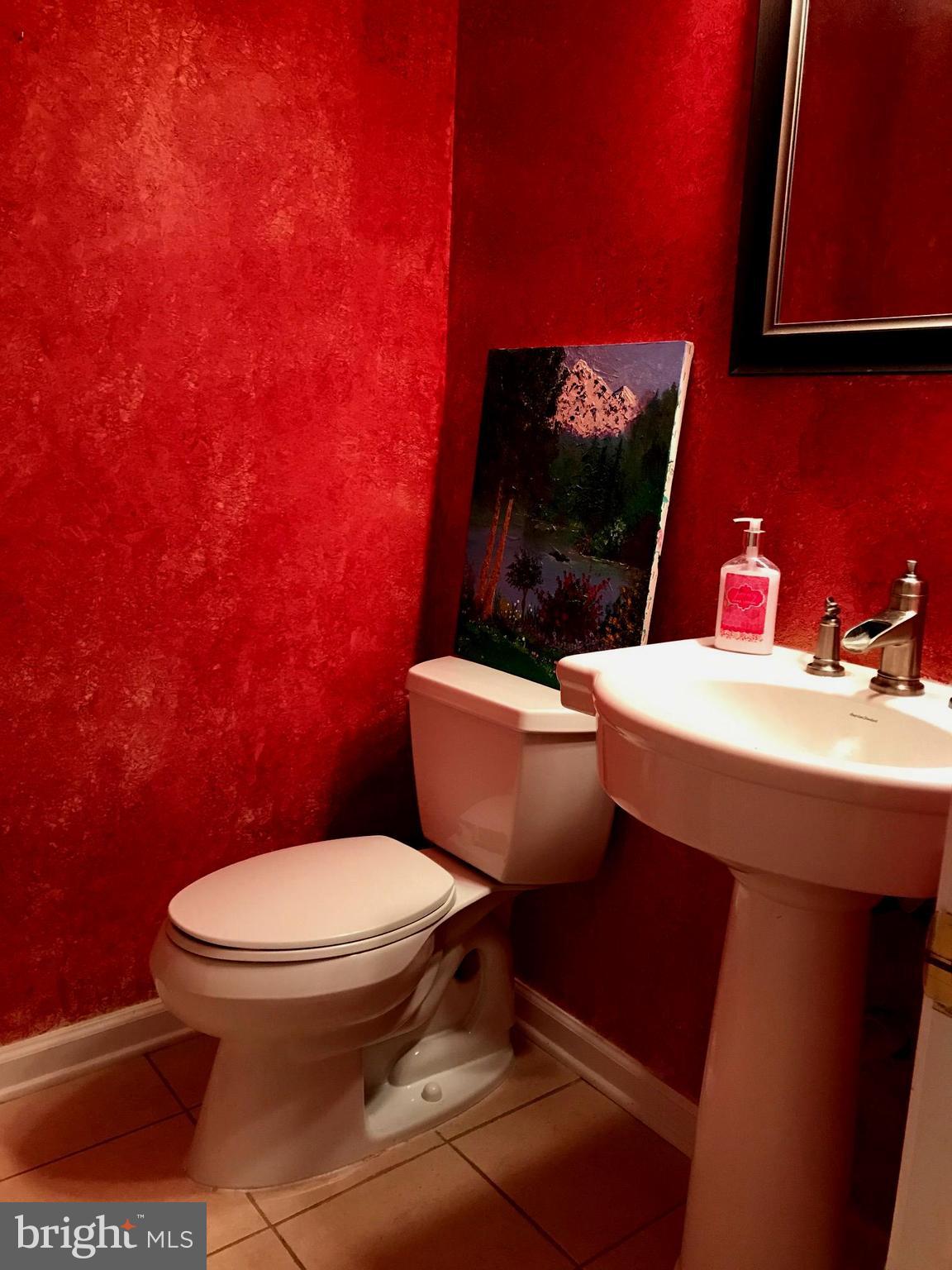 FOUR SEASONS - Residential Lease