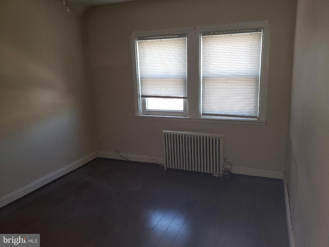 WEST ARLINGTON - Residential