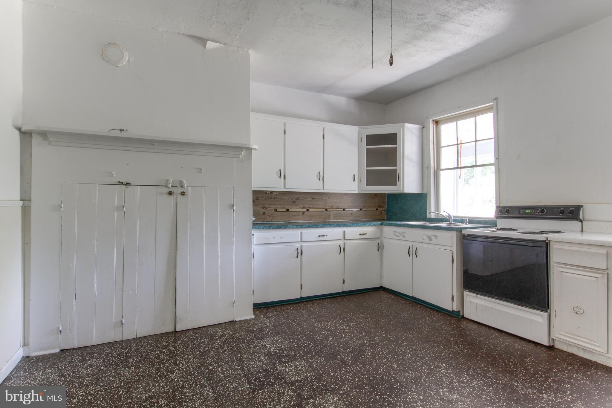 WEST PENNSBORO TWP - Residential