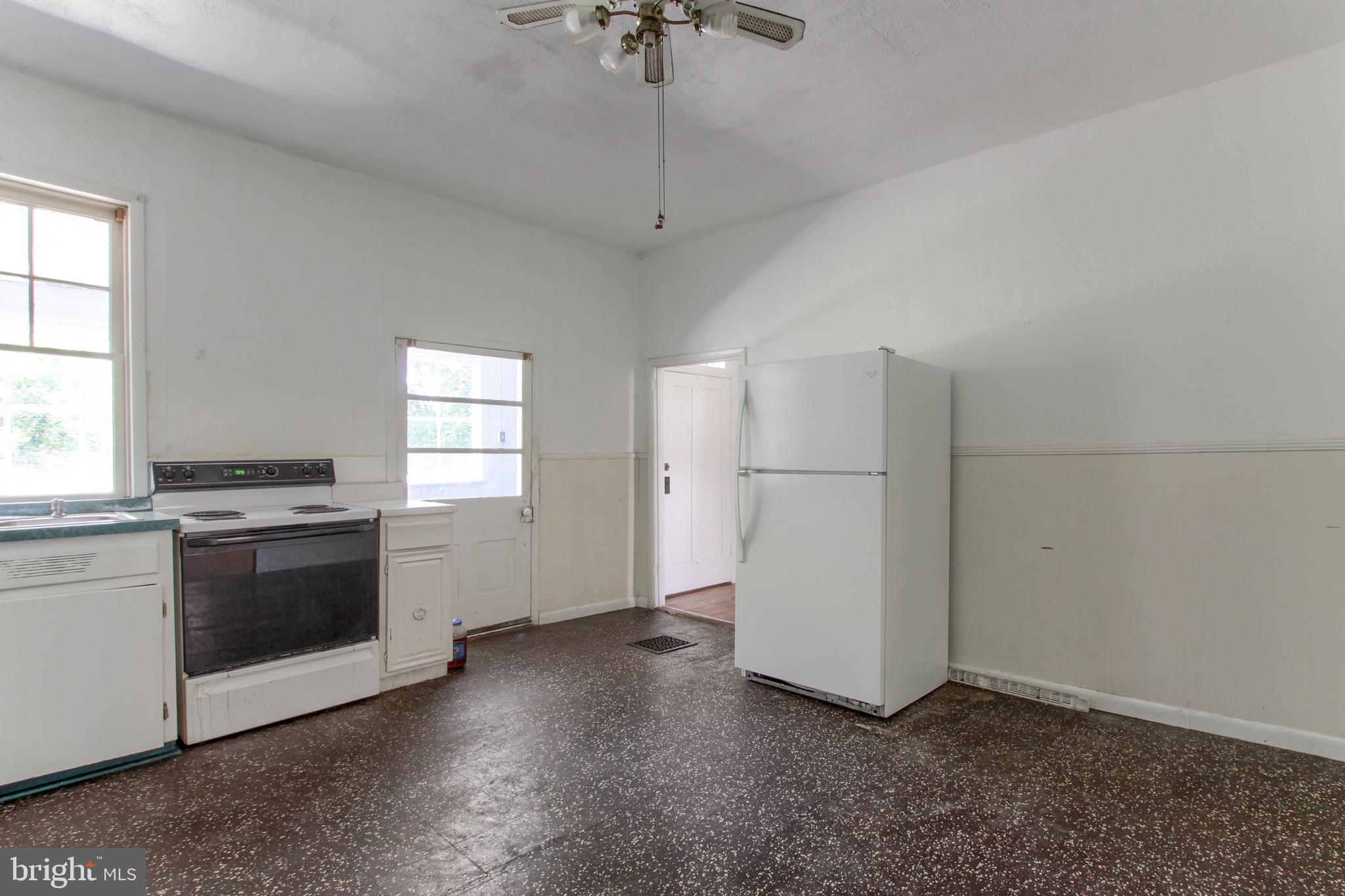 WEST PENNSBORO TWP - Residential