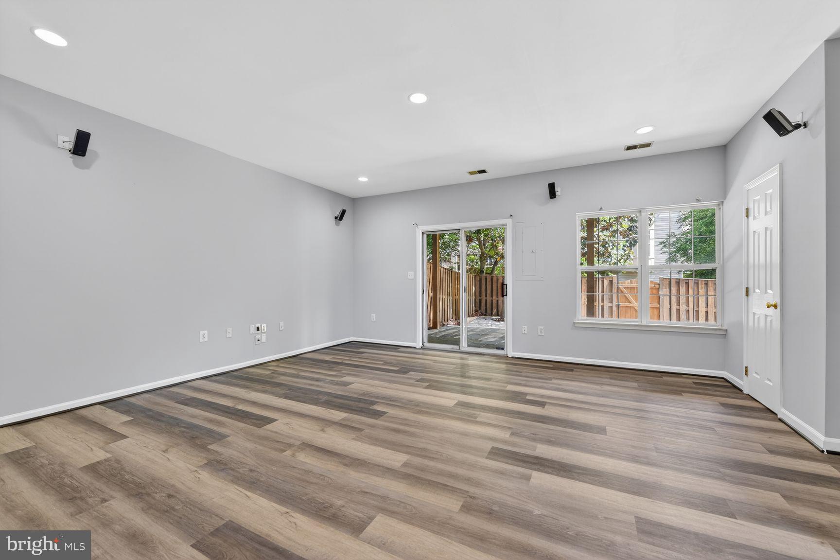 WESTERLEY - Residential