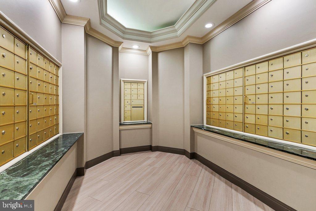 4808 MOORLAND LANE 607