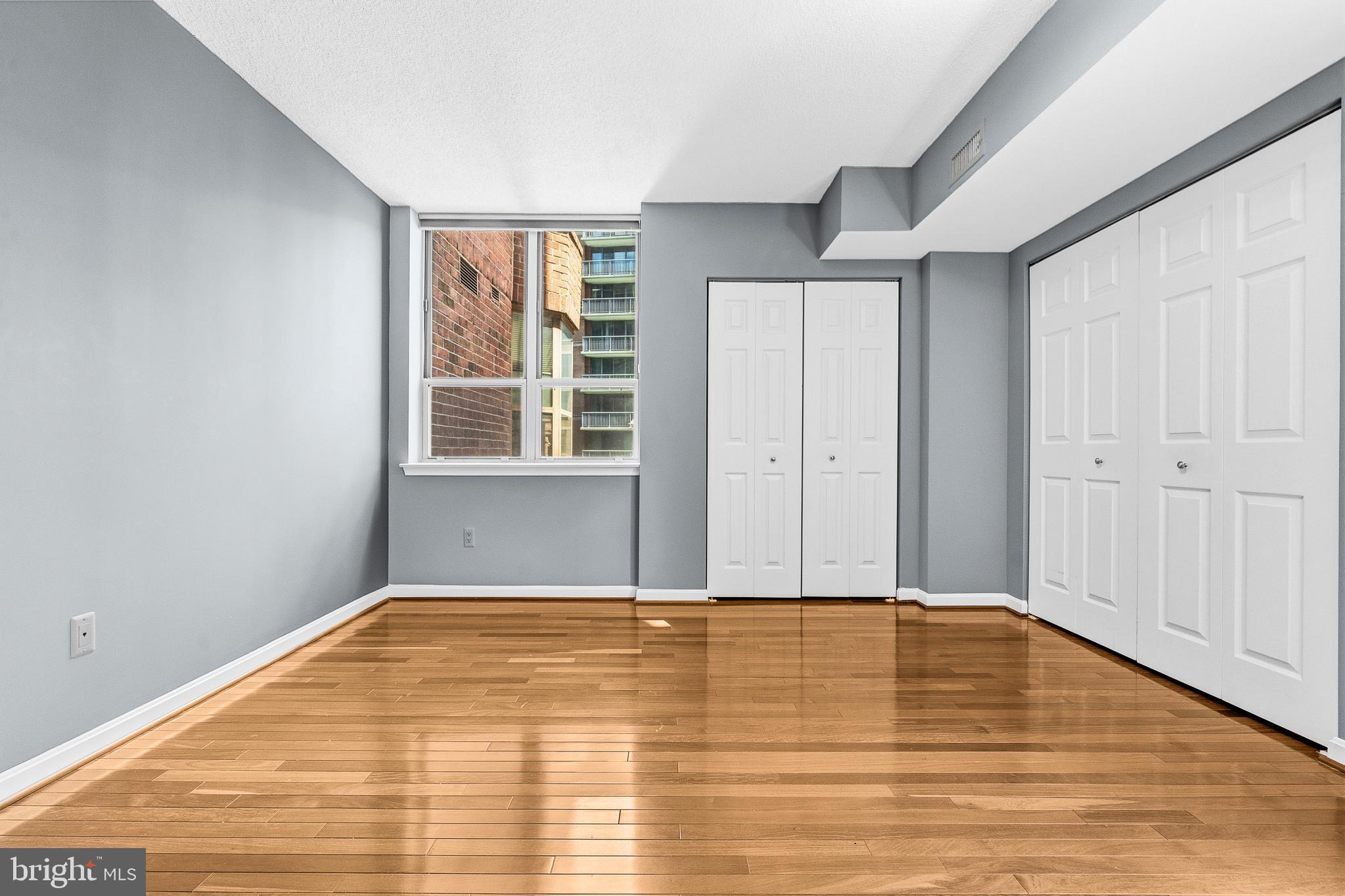 THE CHRISTOPHER - Residential
