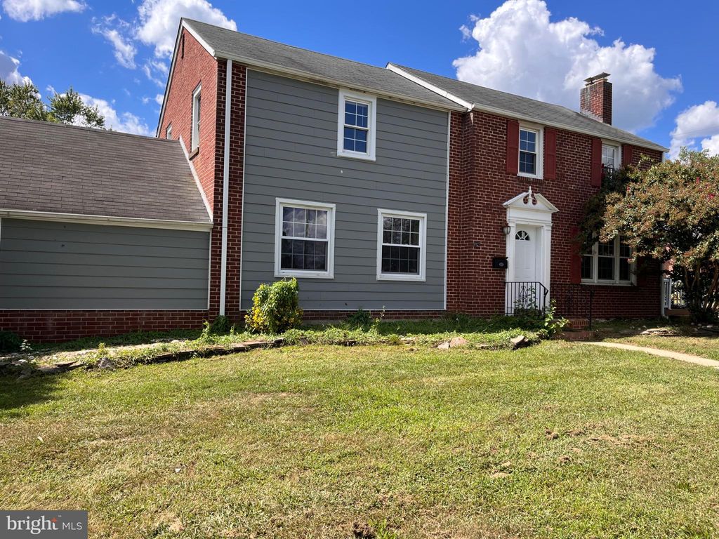 Photo of 405 N Augustine Street, NEWPORT, DE 19804 (MLS # DENC2092356)