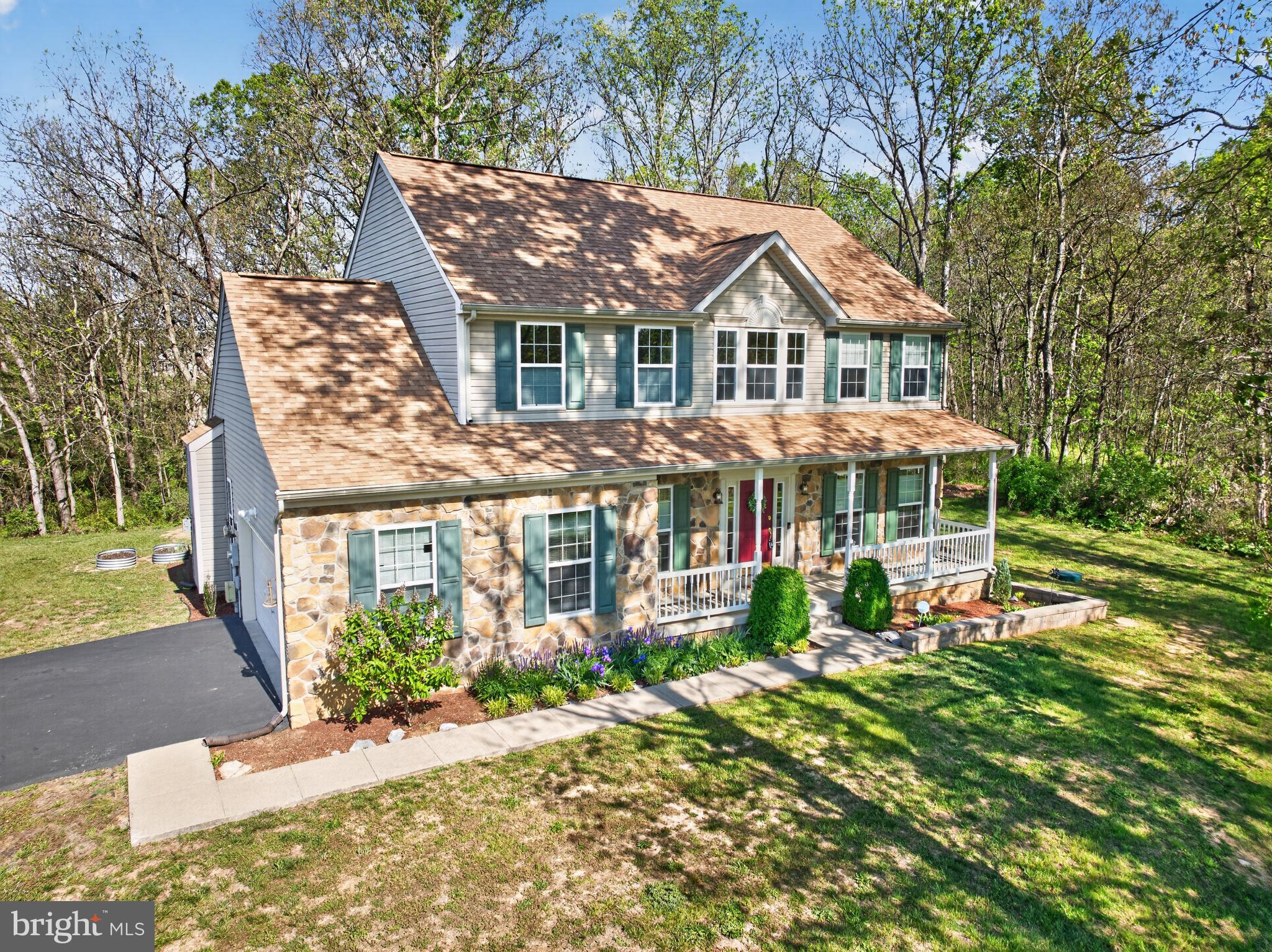FIELDSTONE - Residential