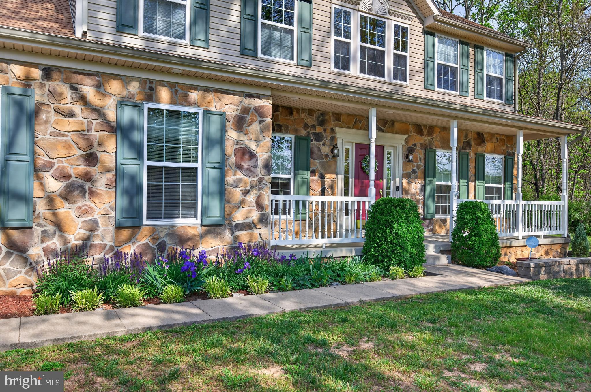 FIELDSTONE - Residential