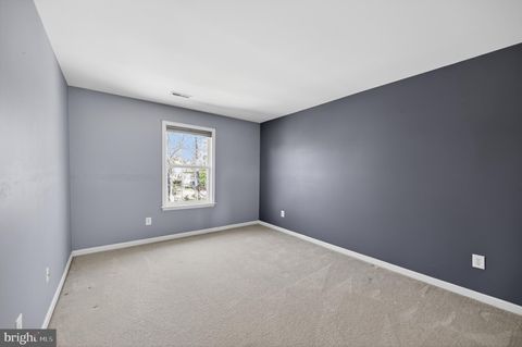 Tiny photo for 983 Files Cross Road, MARTINSBURG, WV 25404 (MLS # WVBE2050948)