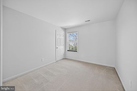 Tiny photo for 983 Files Cross Road, MARTINSBURG, WV 25404 (MLS # WVBE2050948)