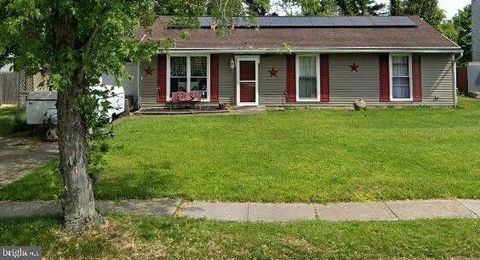 Homes For Sale - 11 Regulus Drive<br/> BLACKWOOD, NJ 08012