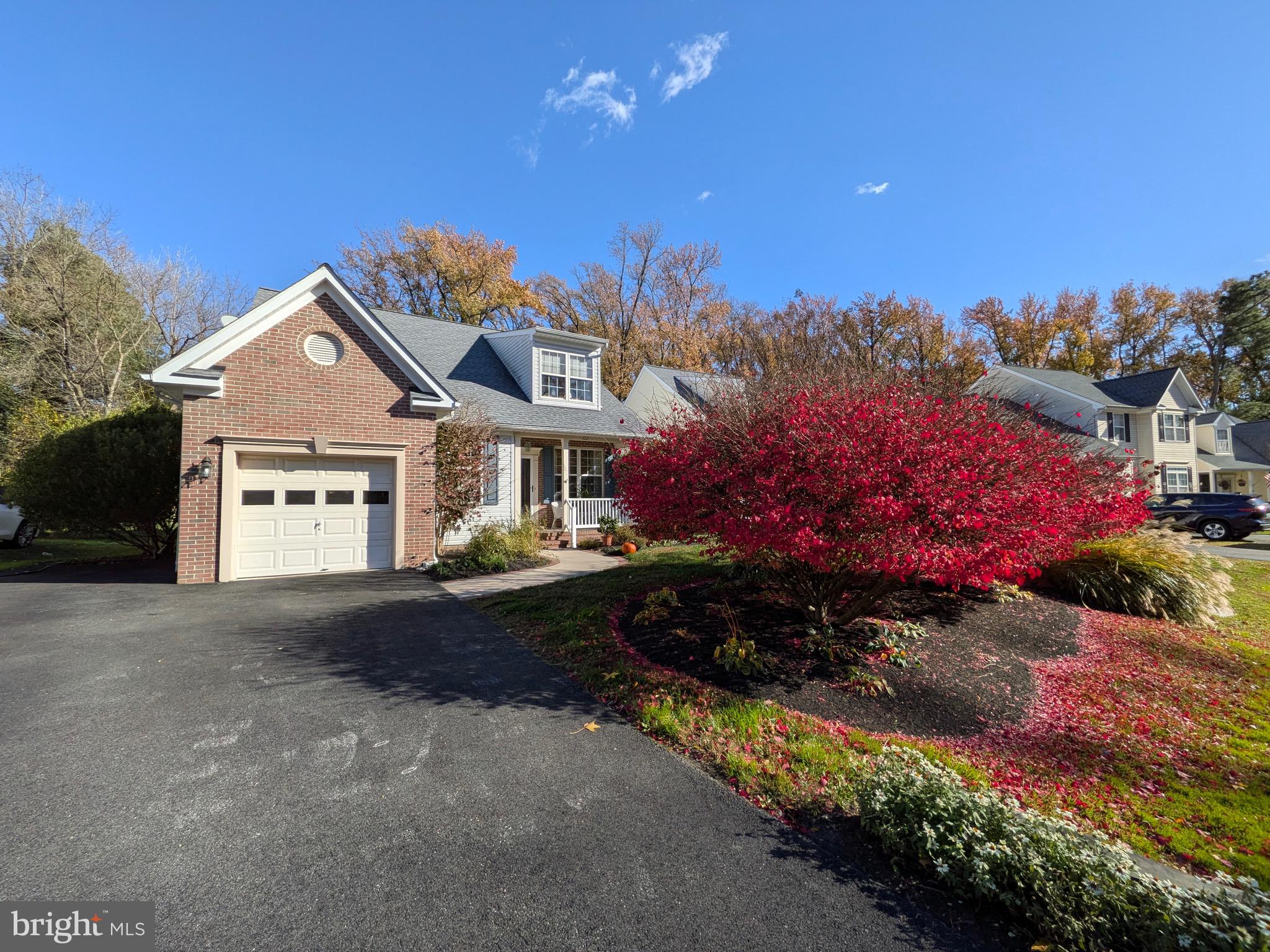 CLAYBORNE WOODS - Residential