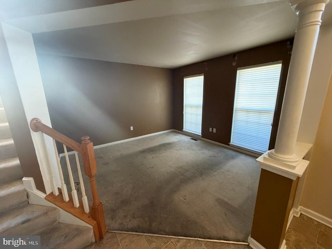 32 SEMINOLE DRIVE