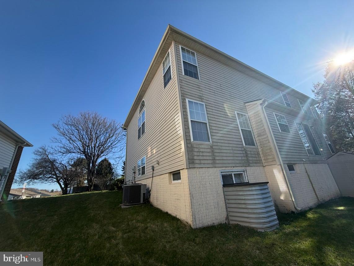 32 SEMINOLE DRIVE