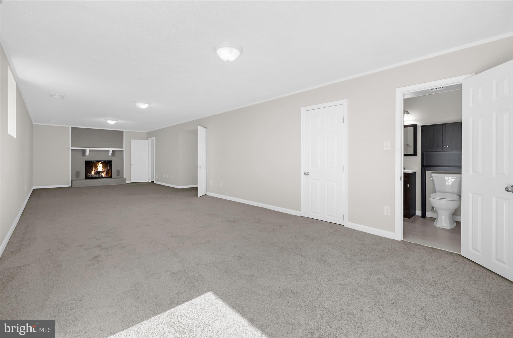 THE HIGHLANDS - Residential