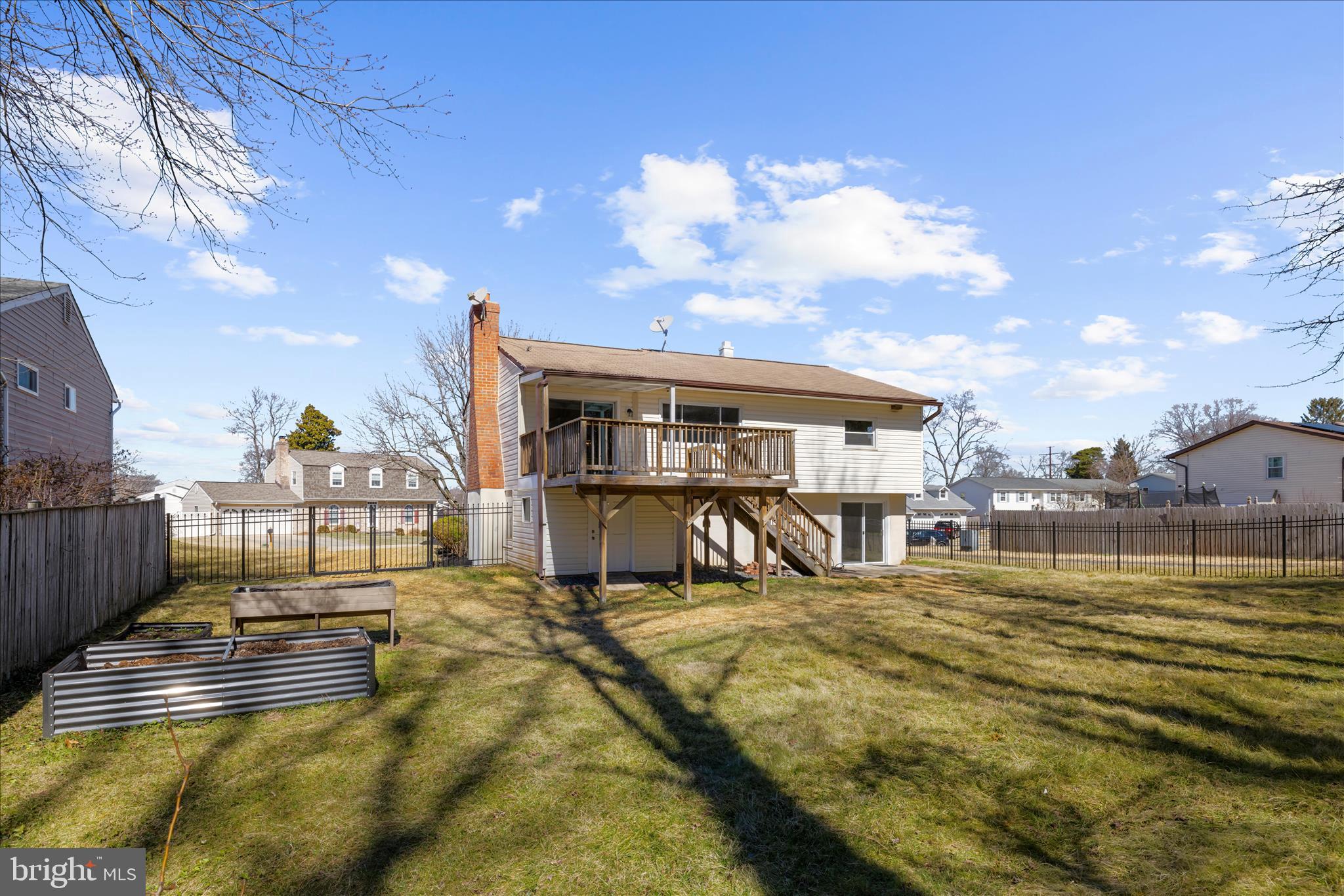 THE HIGHLANDS - Residential