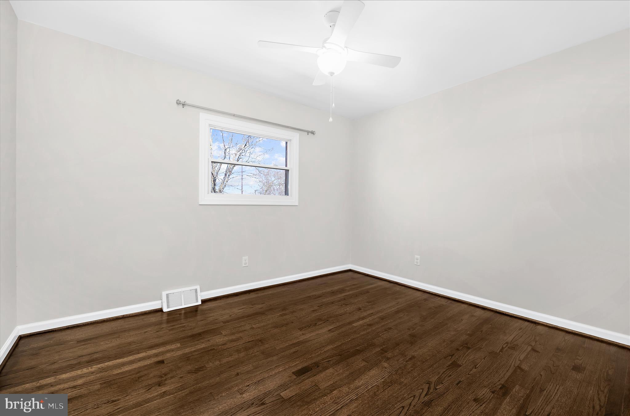 THE HIGHLANDS - Residential