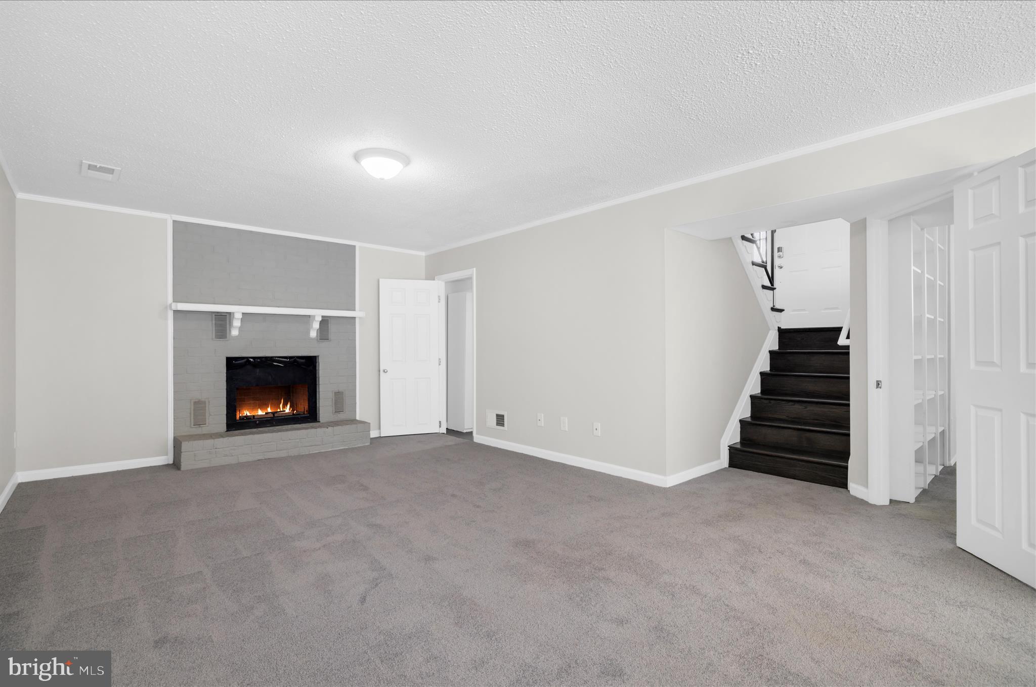 THE HIGHLANDS - Residential