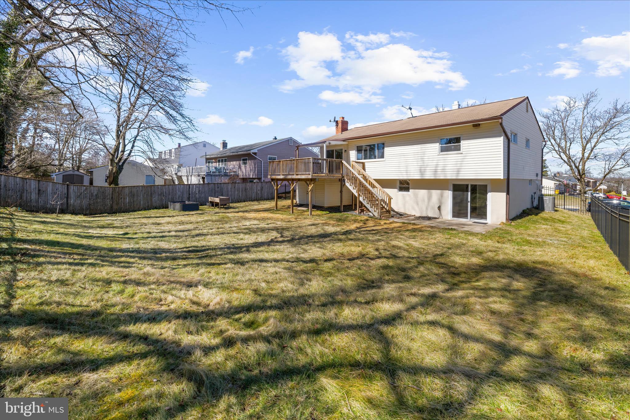 THE HIGHLANDS - Residential