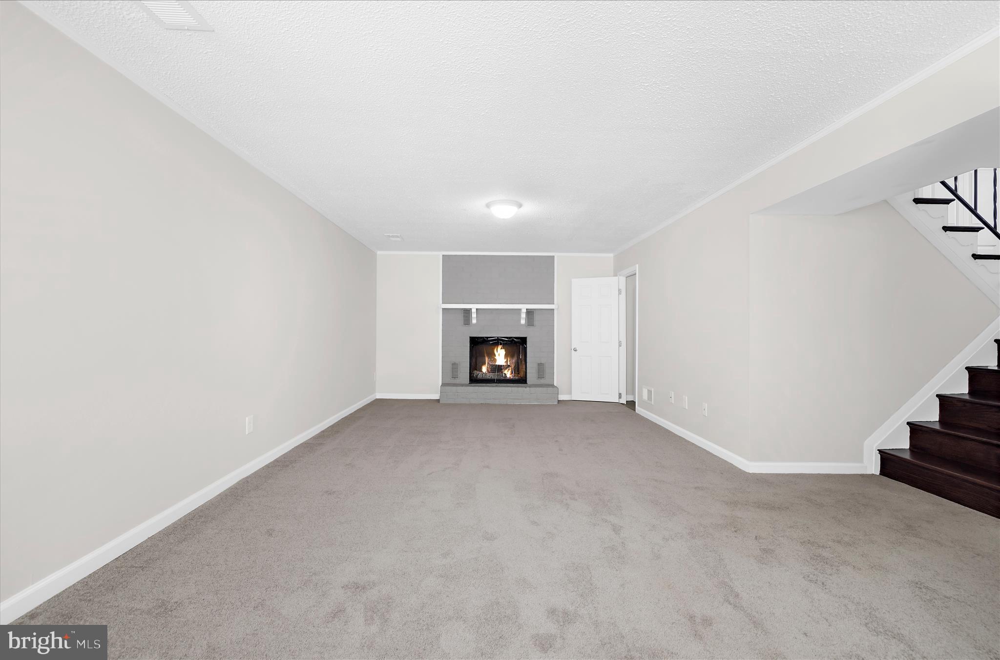 THE HIGHLANDS - Residential