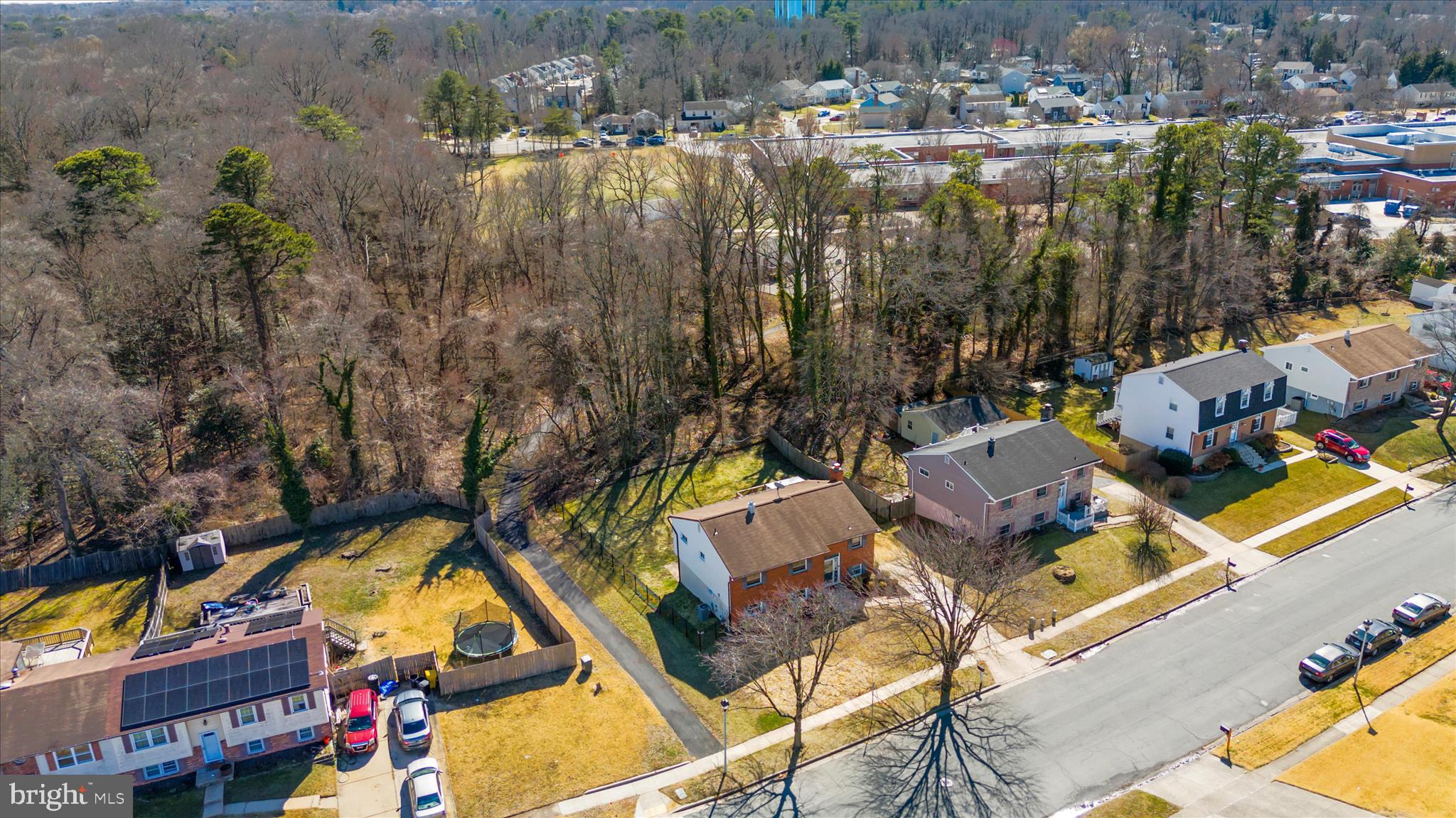 THE HIGHLANDS - Residential