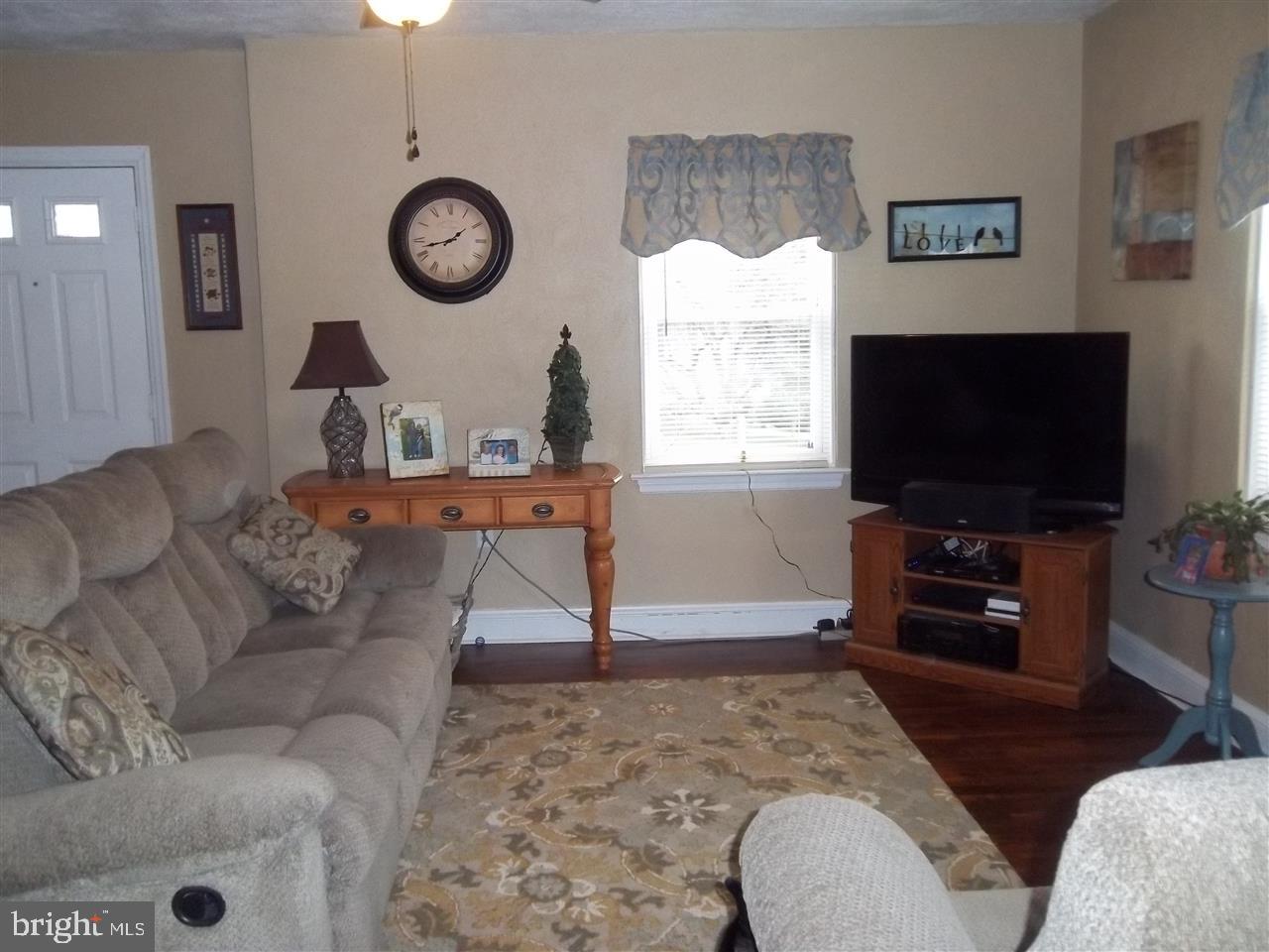 RIDGEWAY - Residential