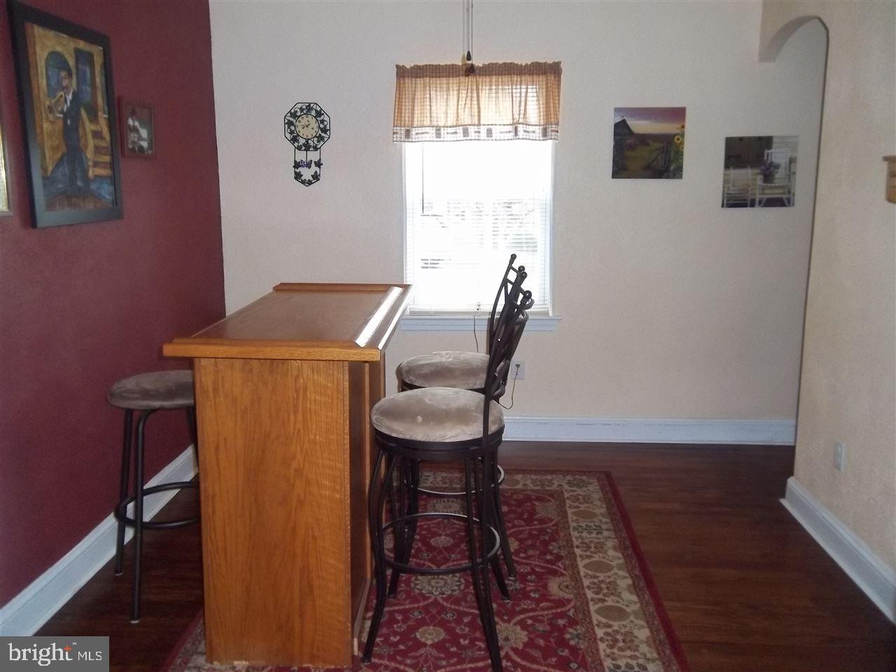 RIDGEWAY - Residential