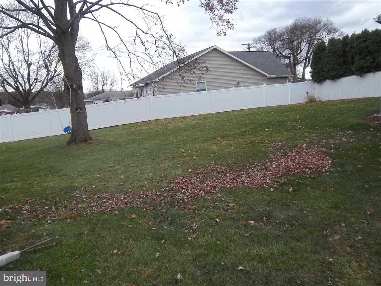 RIDGEWAY - Residential