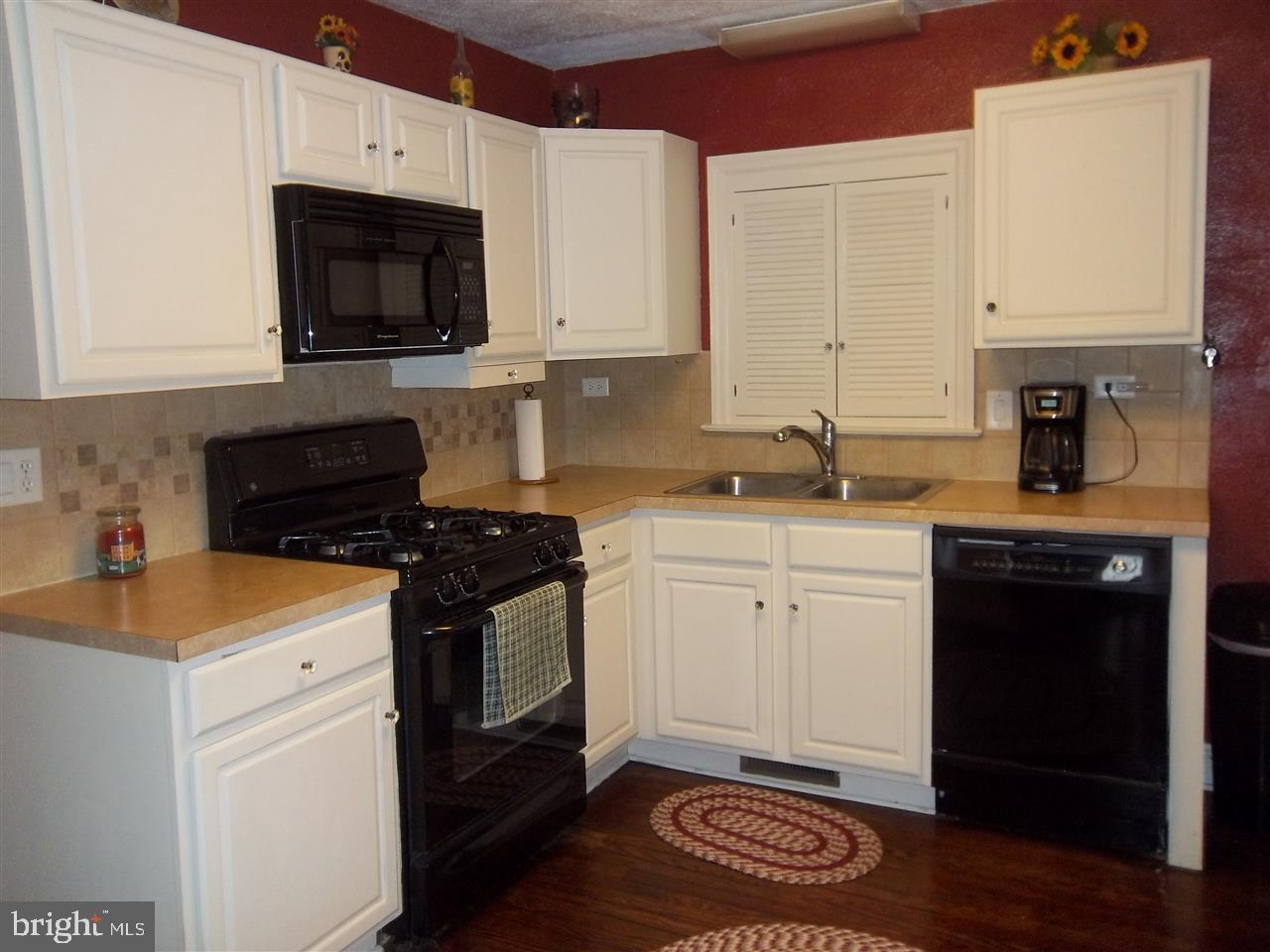 RIDGEWAY - Residential