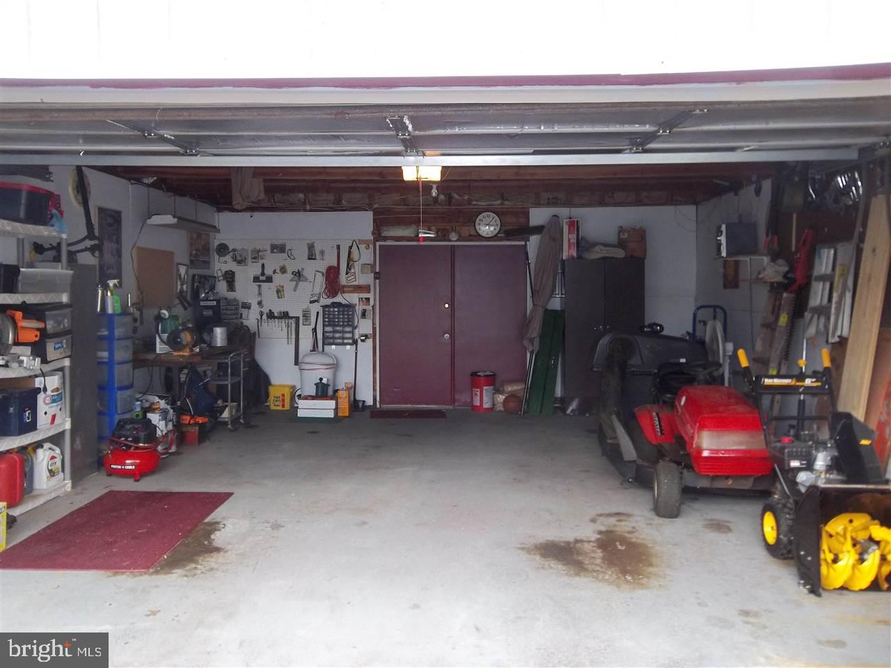 RIDGEWAY - Residential