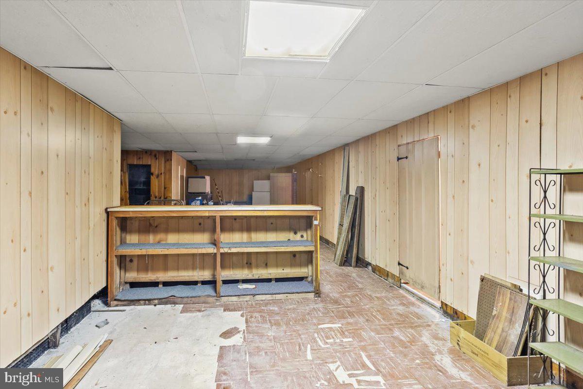 MIDDLETOWN - Residential