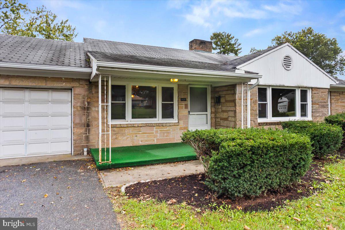 MIDDLETOWN - Residential