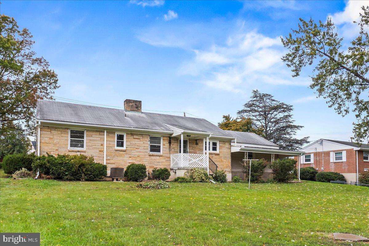 MIDDLETOWN - Residential