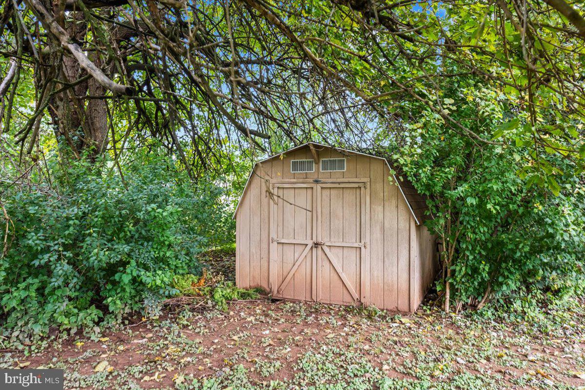 MIDDLETOWN - Residential