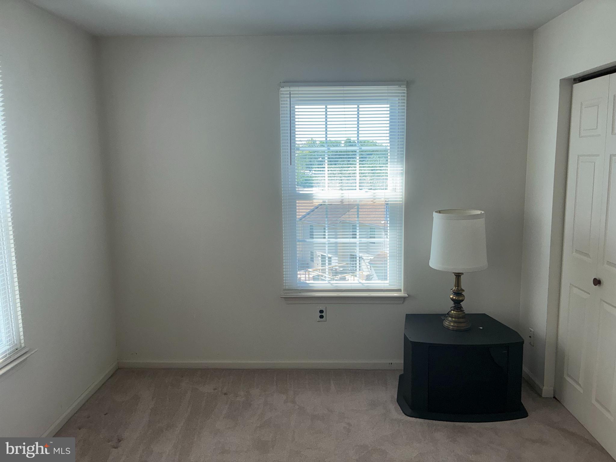 CHERRY TREE KNOLL - Residential