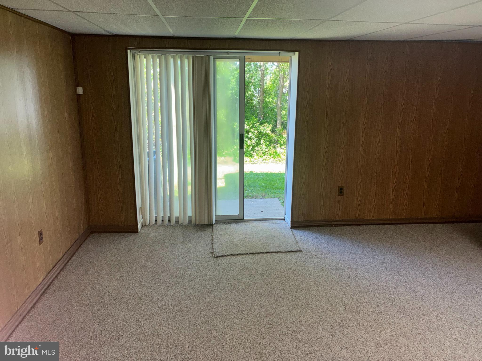 CHERRY TREE KNOLL - Residential