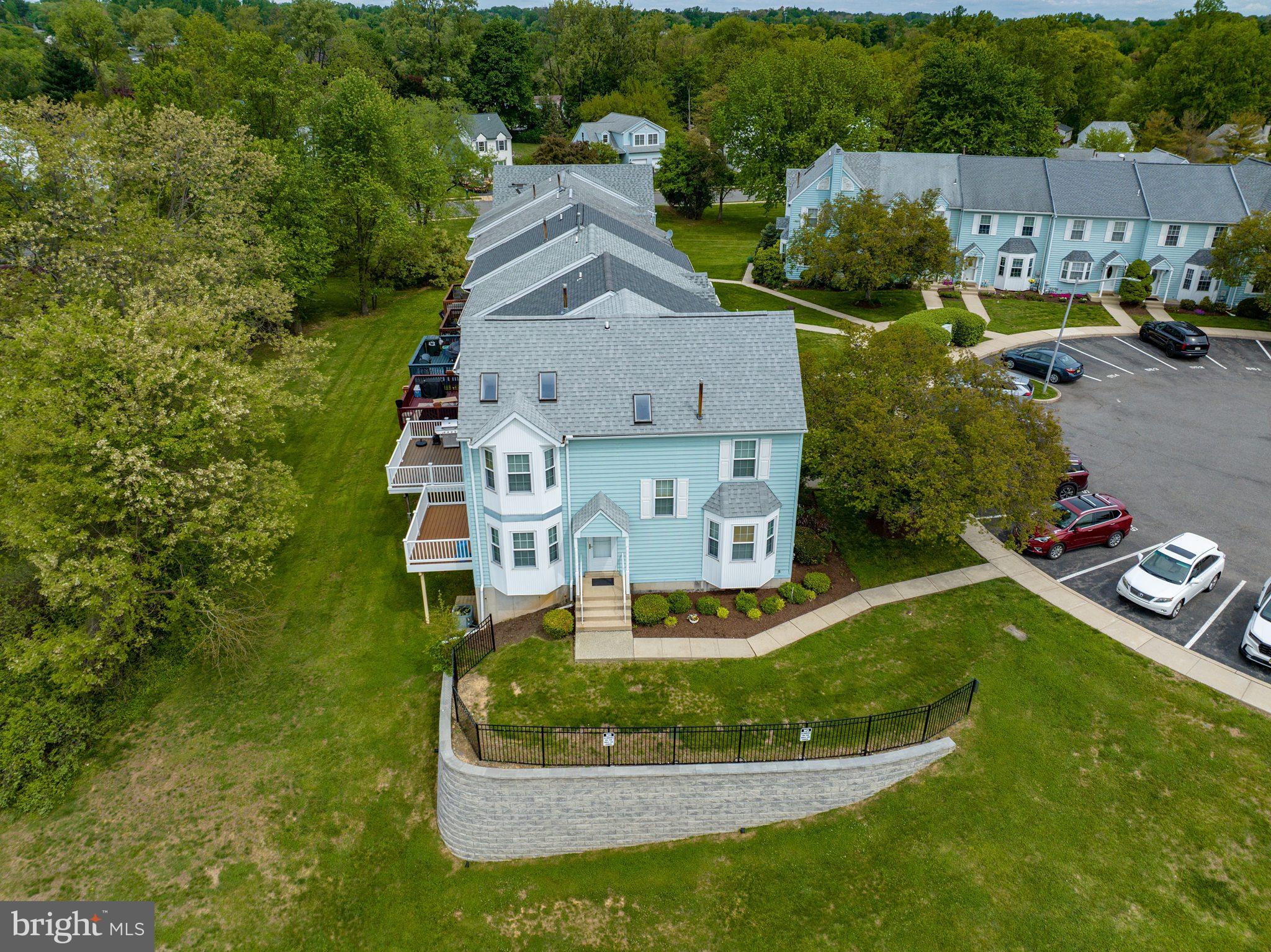 CHERRY TREE KNOLL - Residential